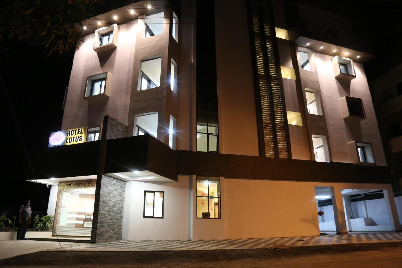 Hotel Lotus Chandrapur Exterior photo