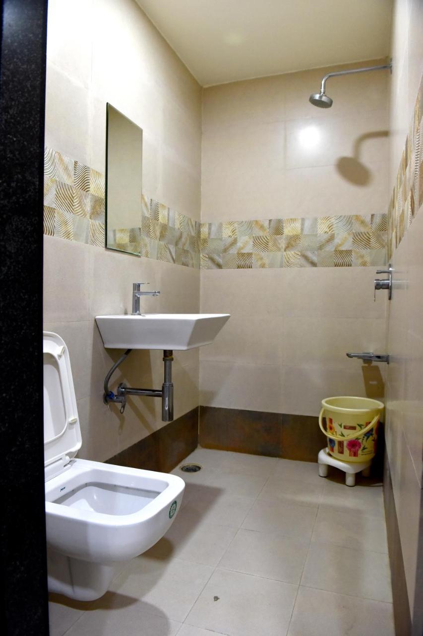 Hotel Lotus Chandrapur Exterior photo