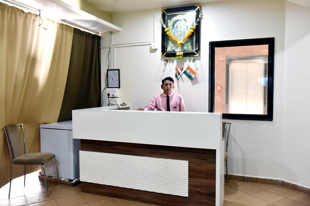 Hotel Lotus Chandrapur Exterior photo