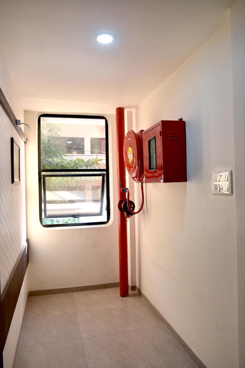 Hotel Lotus Chandrapur Exterior photo